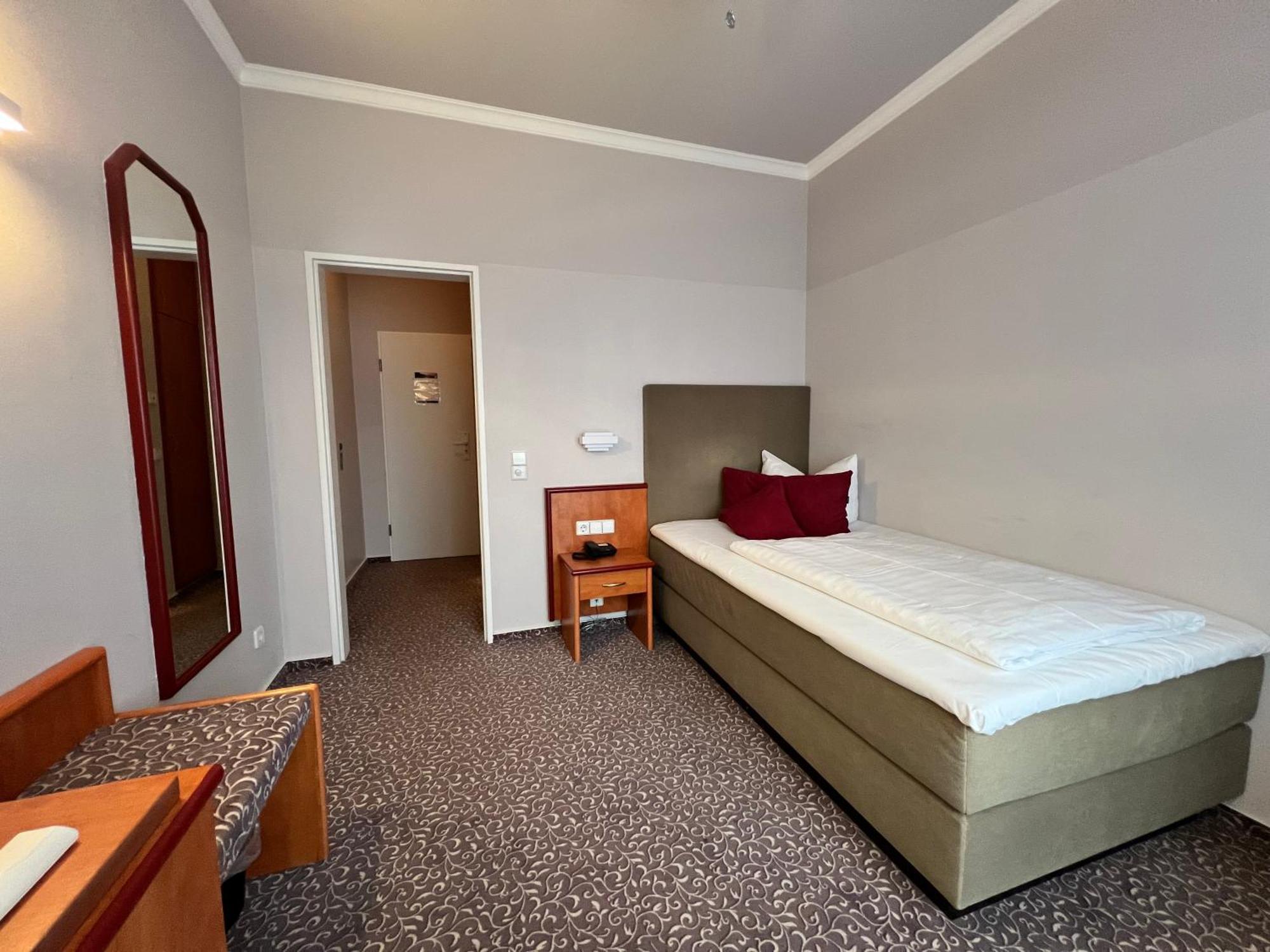 באד קראוצנבאך Hotel Victoria מראה חיצוני תמונה